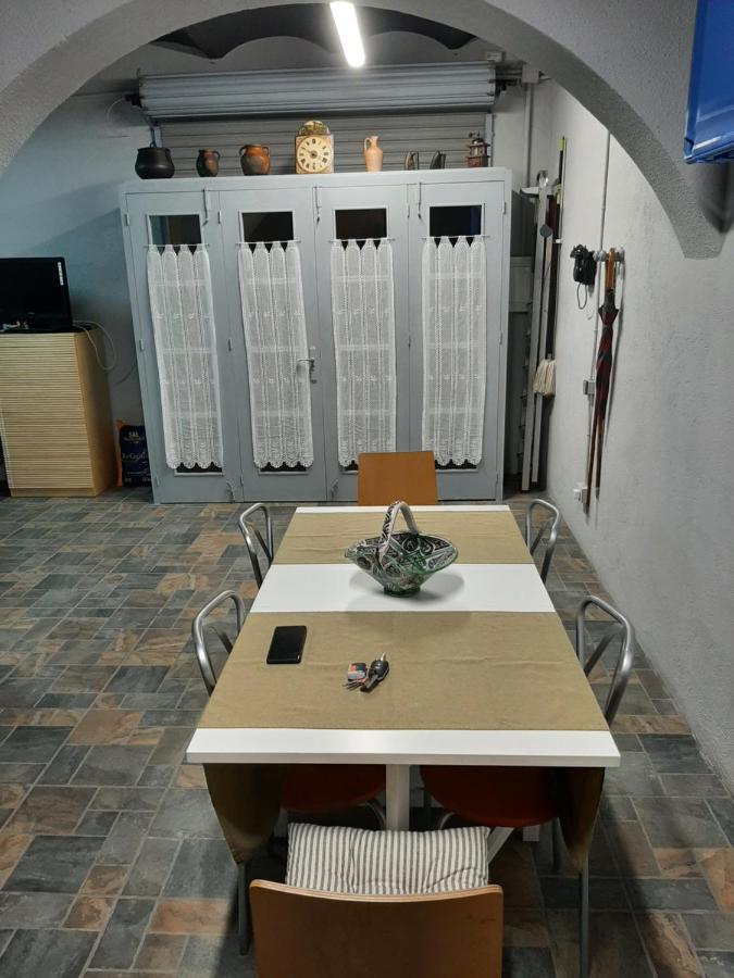 Estudi Suite Desvern Sant Just Desvern Buitenkant foto